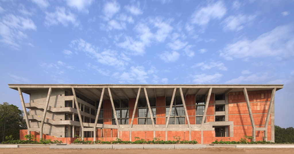 IET, ahmedabad university – vir.mueller